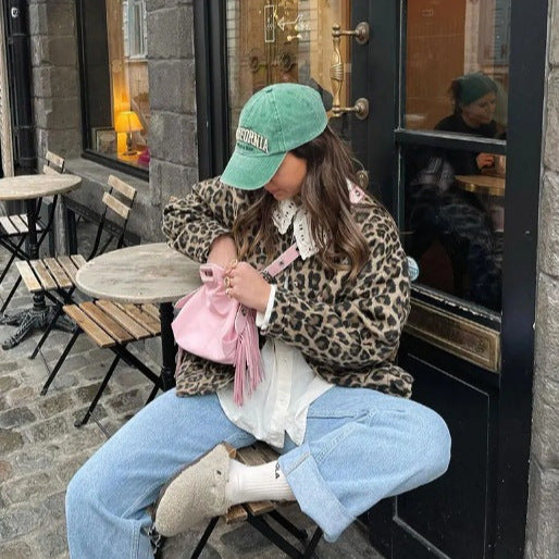 VELLENE™ Leopard Print Jacket – Elegância Selvagem