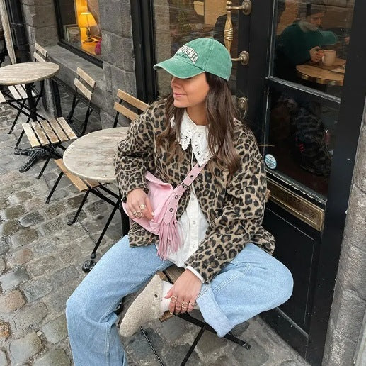 VELLENE™ Leopard Print Jacket – Elegância Selvagem